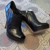 Gucci Shoes | Gucci Black Lamb Leather Peep Toe Platform Ankle Boots Size 38b | Color: Black | Size: 8