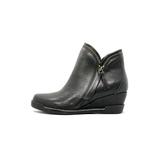 Wide Width Women's Dana Bootie by Hälsa in Black (Size 10 W)