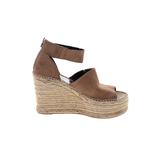 Dolce Vita Wedges: Slip-on Platform Bohemian Tan Solid Shoes - Women's Size 9 1/2 - Peep Toe