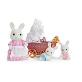 Calico Critters Connor n Kerri s Carriage Ride Dollhouse Playset with Figures and Accessories