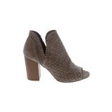 Fergalicious Ankle Boots: Gray Print Shoes - Women's Size 6 1/2 - Peep Toe