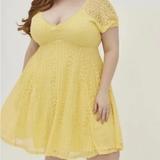 Torrid Dresses | Betsey Johnson For Torrid Lemon Lace Skater Dress 1x | Color: Yellow | Size: 16