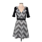 Betsey Johnson Cocktail Dress - Mini V-Neck 3/4 sleeves: White Color Block Dresses - Women's Size 8