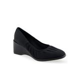 Women's Airlie Pump by Aerosoles in Black Stretch (Size 8 1/2 M)