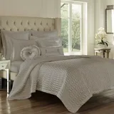 37 West Saranda Coverlet & Quilted Sham, Silver