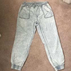 American Eagle Outfitters Pants & Jumpsuits | American Eagle Outfitters Faded Blue Jeans | Color: Blue | Size: S/P