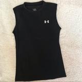 Under Armour Shirts & Tops | Boys Under Armour Heatgear Sleeveless Shirt - Yxl | Color: Black | Size: Xlb