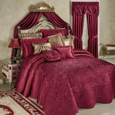 Portia II Grande Bedspread Ruby, Queen 24