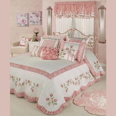 Blush Rose Grande Bedspread, Full / Double, Blush