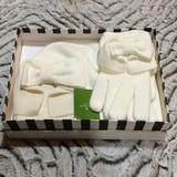 Kate Spade Accessories | Kate Spade Dorothy Bow Beanie And Glove Set | Color: Cream/White | Size: Os