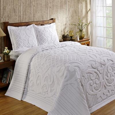 Ashton Collection Tufted Chenille Bedspread by Better Trends in White (Size FULL/DOUBLE)