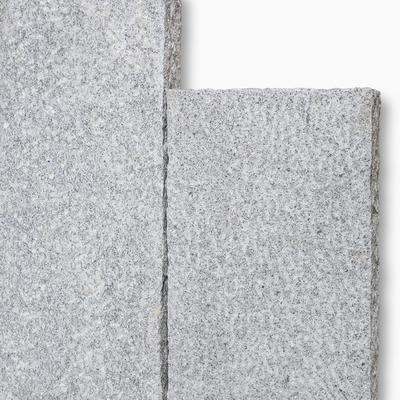 Seltra Natursteine Palisaden BRAVO RUSTIQUE Granit edelgrau Herkunft China, 10x50 cm, 150 cm Image