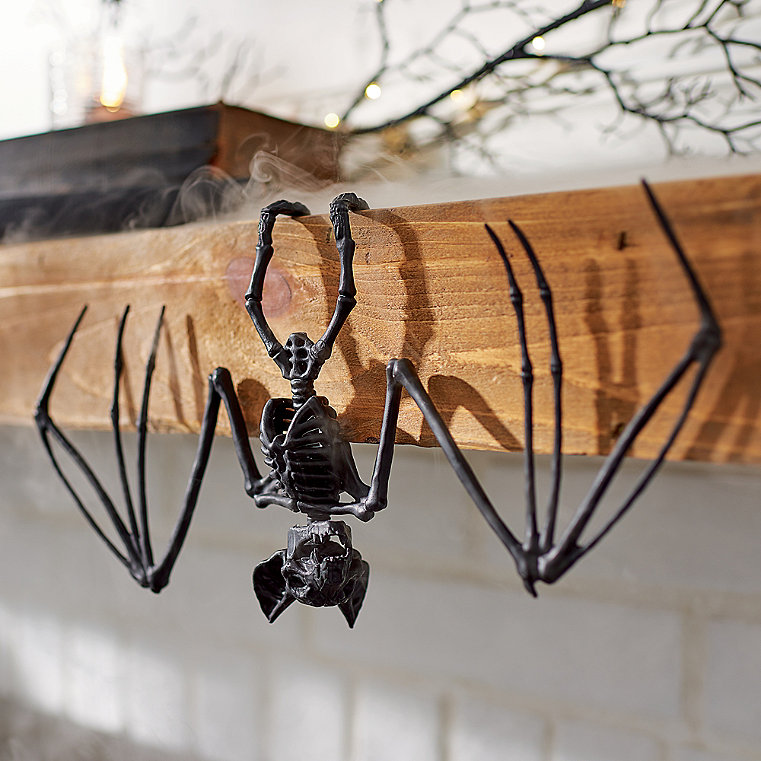 Black Skeleton Bats, Set Of Six - Grandin Road