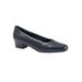 Women's Doris Pumps by Trotters® in Navy (Size 8 M)