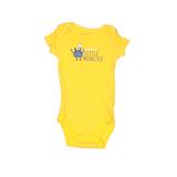 Carter's Short Sleeve Onesie: Yellow Bottoms - Size Newborn