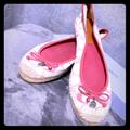 Coach Shoes | Coach Royce Size 9 1/2 Canvas Flats Nwob | Color: Cream/Pink | Size: 9.5