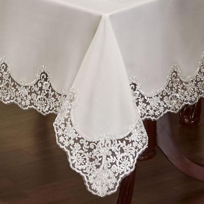 Evangelina Oblong Tablecloth Ivory, 70 x 144, Ivory