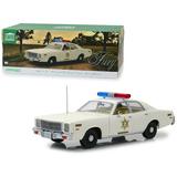 Greenlight 19055 1977 Plymouth Fury Hazzard County Sheriff Cream 1-18 Diecast Model Car