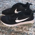 Nike Shoes | Black And White Nike Air | Color: Black/White | Size: 9.5