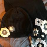 Nine West Accessories | Matching Knit Hat And Scarf | Color: Black/Cream | Size: Os