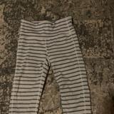 Athleta Pants & Jumpsuits | Athleta Capri Petite Pants | Color: Gray/White | Size: Sp