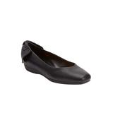 Women's The Delia Slip On Flat by Comfortview in Black (Size 11 M)