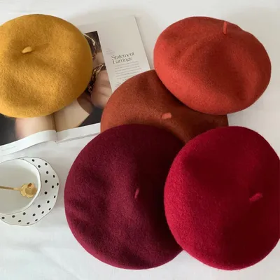 Béret en laine pour femmes et filles artiste français bonnet chaud rétro vintage uni document