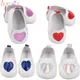 Chaussures de poupée parlant 7cm bottes de sport blanches pour jouet de nouveau-né 43 cm motif de