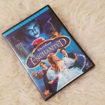 Disney Media | 4 For $20 Walt Disney's Enchanted (Dvd) | Color: Blue/Gold | Size: Dvd