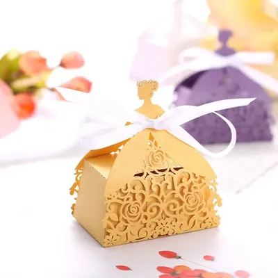 Boîte à bonbons creuse découpée au Laser 50 pièces boîtes cadeaux avec rubans pour le thème du