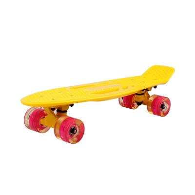 22 Inch Skateboard with LED Light Up PU Wheels And Bendable Deck - 1pc