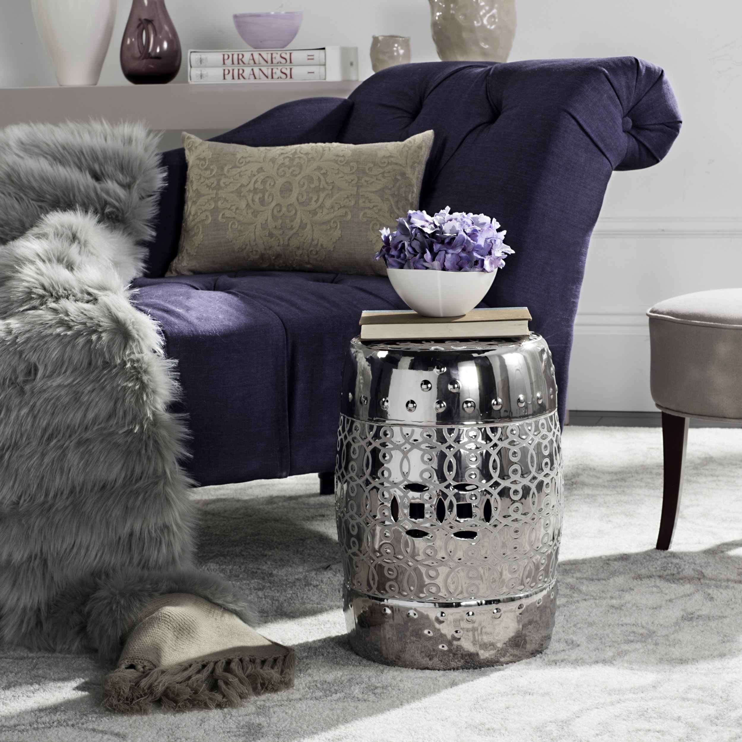 SAFAVIEH Lantana Plated Silver Glazed Ceramic Decorative Garden Stool