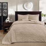 Madison Park Mansfield Reversible Oversized 3-piece Solid Texture Bedspread Quilt Set with Matching Shams