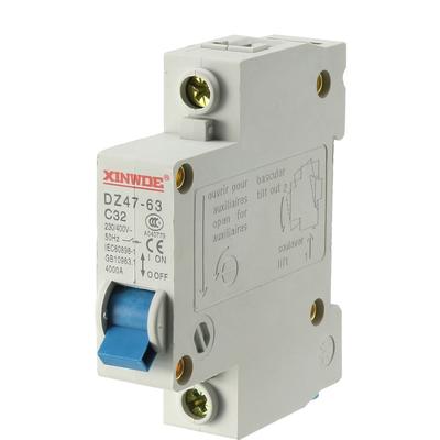 1 Pole 32A 230/400V Low-voltage Miniature Circuit Breaker DZ47-63 C32