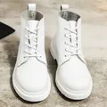 Bottes de moto en cuir véritable pour femmes bottes de rinçage blanches chaussures punk pour