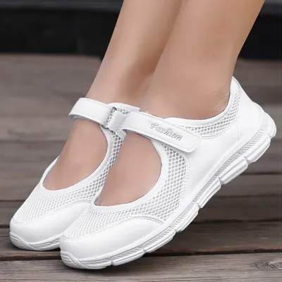 Chaussures vulcanisées respirantes pour femmes baskets blanches Super légères chaussures