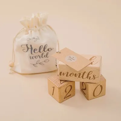 Lot de 3 cartes de jalons pour bébé bloc en bois carré gravé cadeau de naissance pour nouveau-né