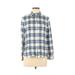 Pre-Owned Romeo & Juliet Couture Women's Size M Long Sleeve Button-Down Shirt