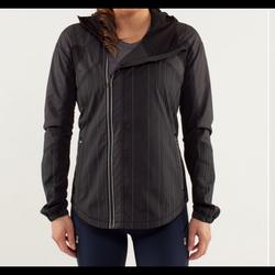 Lululemon Athletica Jackets & Coats | Get Up And Glow Lululemon Run Jacket | Color: Black | Size: 6