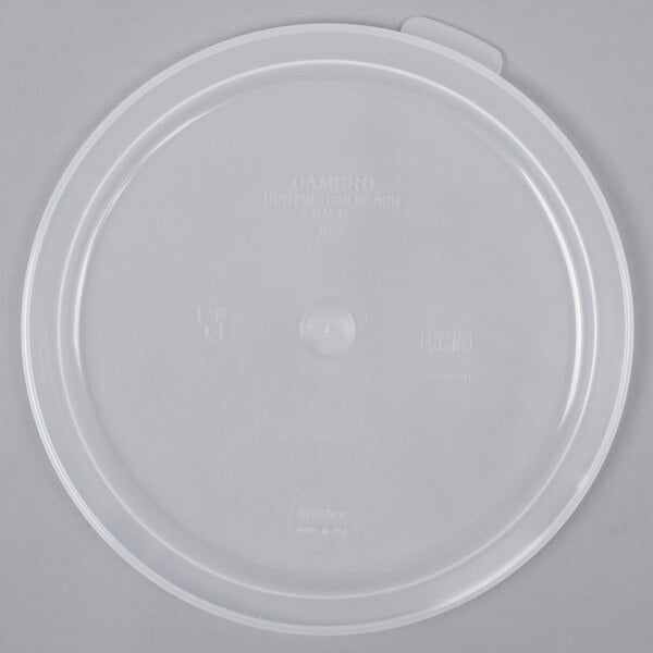 Cambro 6 and 8 Qt. Translucent Round Polypropylene Food Storage Container Lid