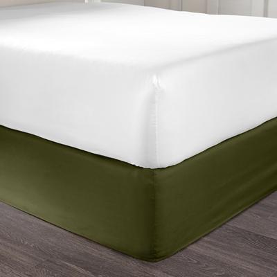BH Studio Bedskirt by BH Studio in Green (Size QUE...