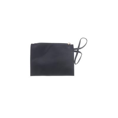 Wristlet: Pebbled Black Solid Bags
