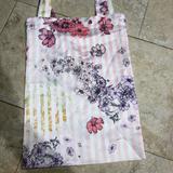 Victoria's Secret Bags | Clearance Nwot Victoria’s Secret Packable Tote. | Color: Pink/White | Size: Os