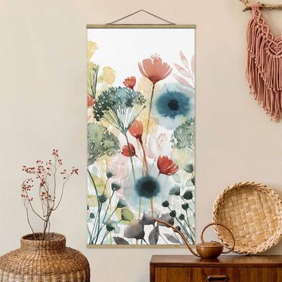 Tableau en tissu avec baguettes de suspension - Wild Flowers In Summer i - Portrait 2:1 Dimension