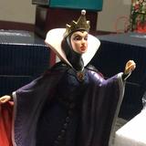 Disney Art | Disney Showcase Collection Snow White Evil Queen Figurine | Color: Purple/Red | Size: Os
