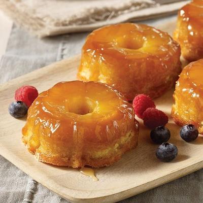 Omaha Steaks Pineapple Upside-Down Cakes 4 Pieces 4.9 oz Per Piece