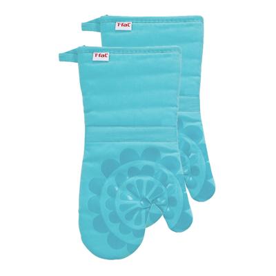 Medallion Silicone Oven Mitts, Set Of 2 by T-fal in Breeze