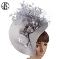 Chapeau Fascinateur en Paille pour Femme à Fleurs Blanches artificiel asticité 216.239. Grand