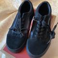 Vans Shoes | New In Box Vans Old Skool Shoes | Color: Black | Size: 12b