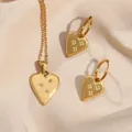 Ensemble de bijoux en acier inoxydable pour femmes boucles d'oreilles en forme d'étoile et de cœur